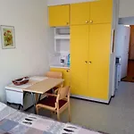 Vanha Koulu * Monola
