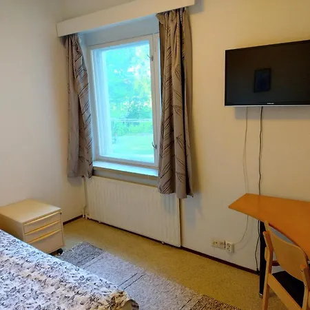 Vanha Koulu Hostel Monola