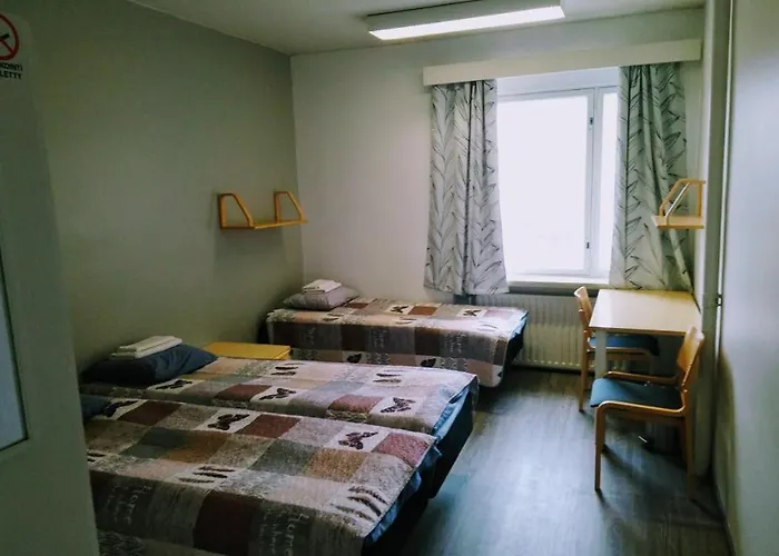 Vanha Koulu Vandrerhjem *